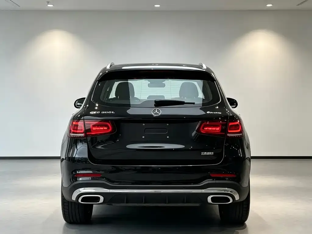 Mercedes-Benz GLC — фото 2