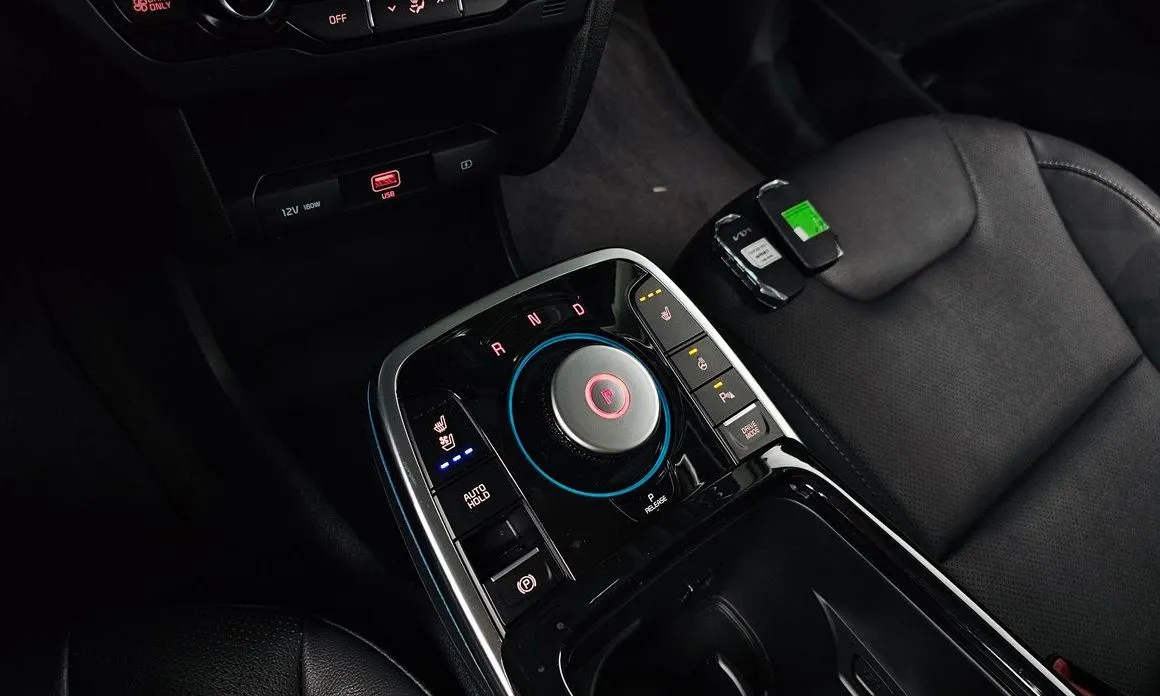 Kia Niro — фото 3
