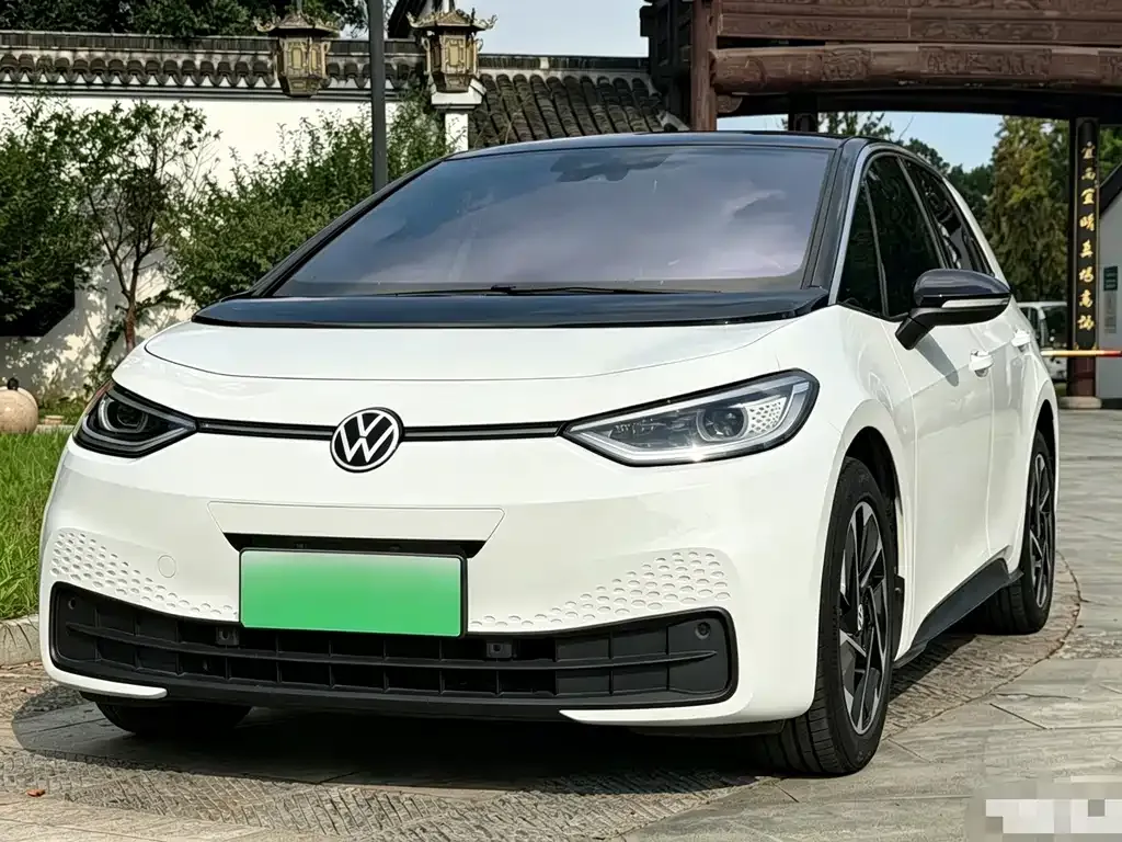 Volkswagen ID.3 — фото 1