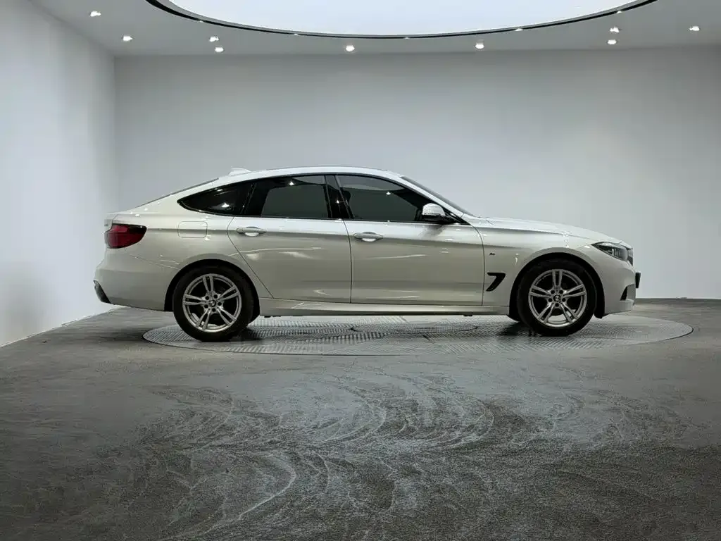 BMW 3 Series GT — фото 5