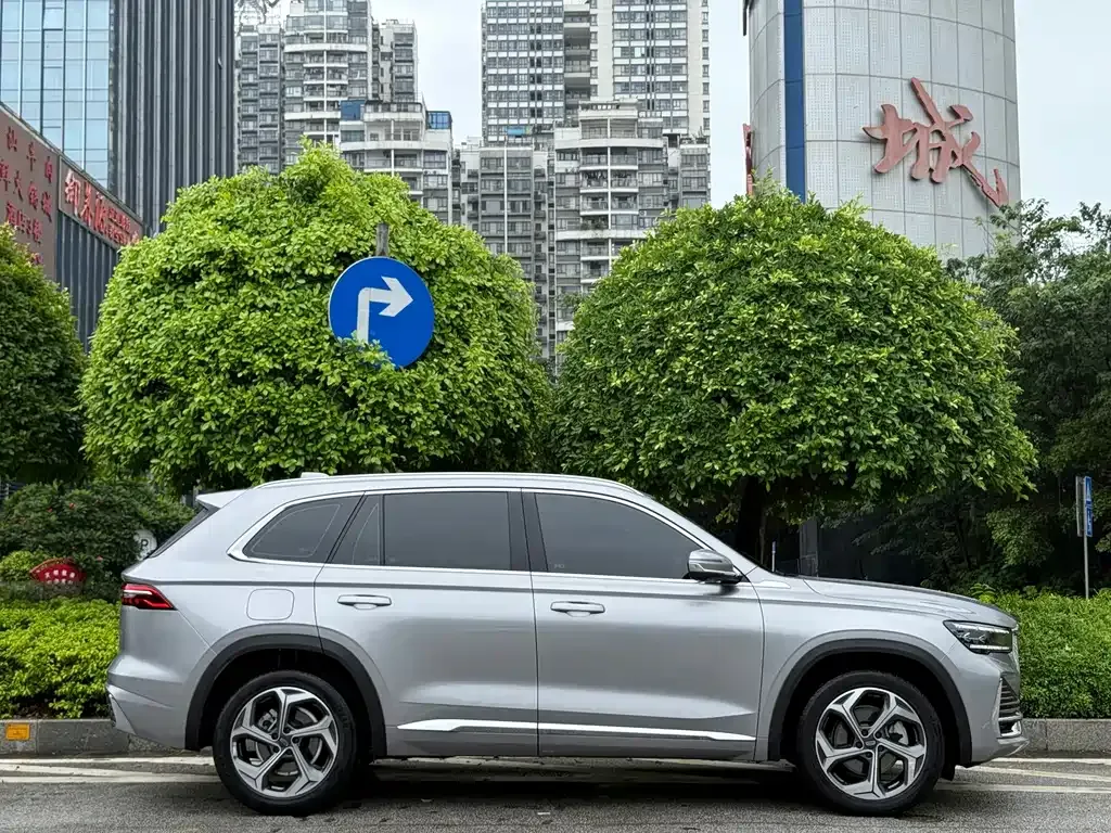 Geely Xingyue L — фото 6