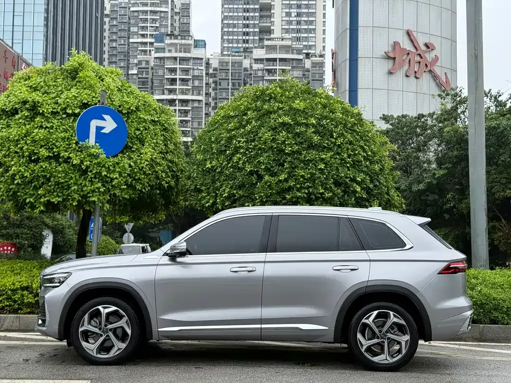 Geely Xingyue L — фото 8