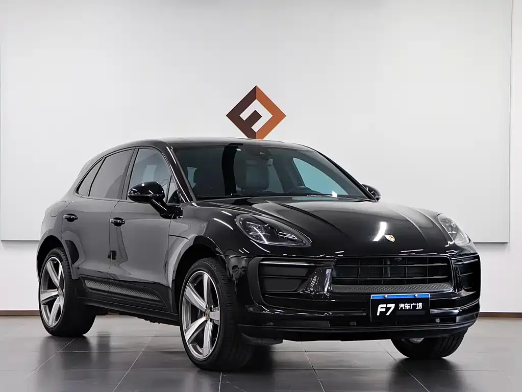 Porsche Macan — фото 5