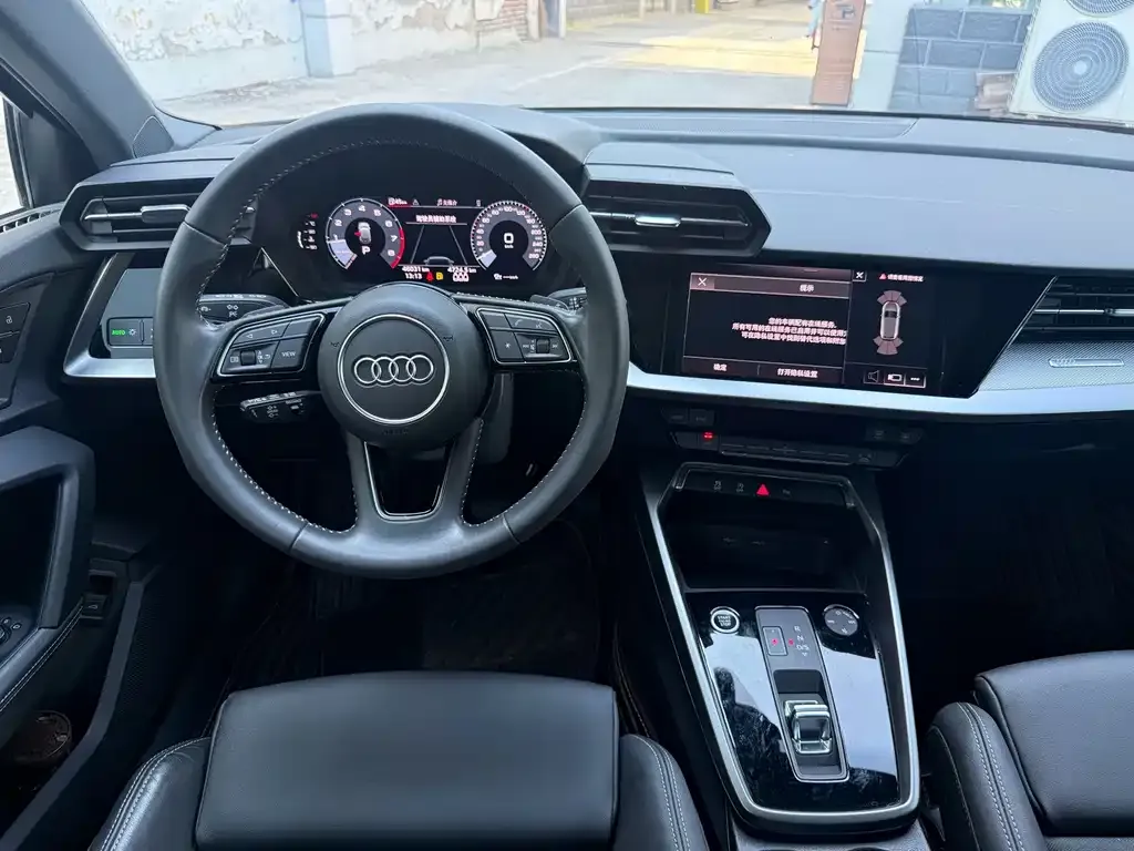 Audi A3 — фото 2