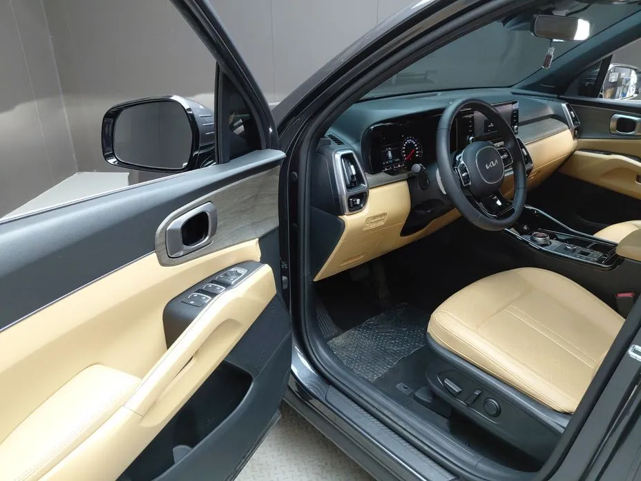 Kia Sorento — фото 2