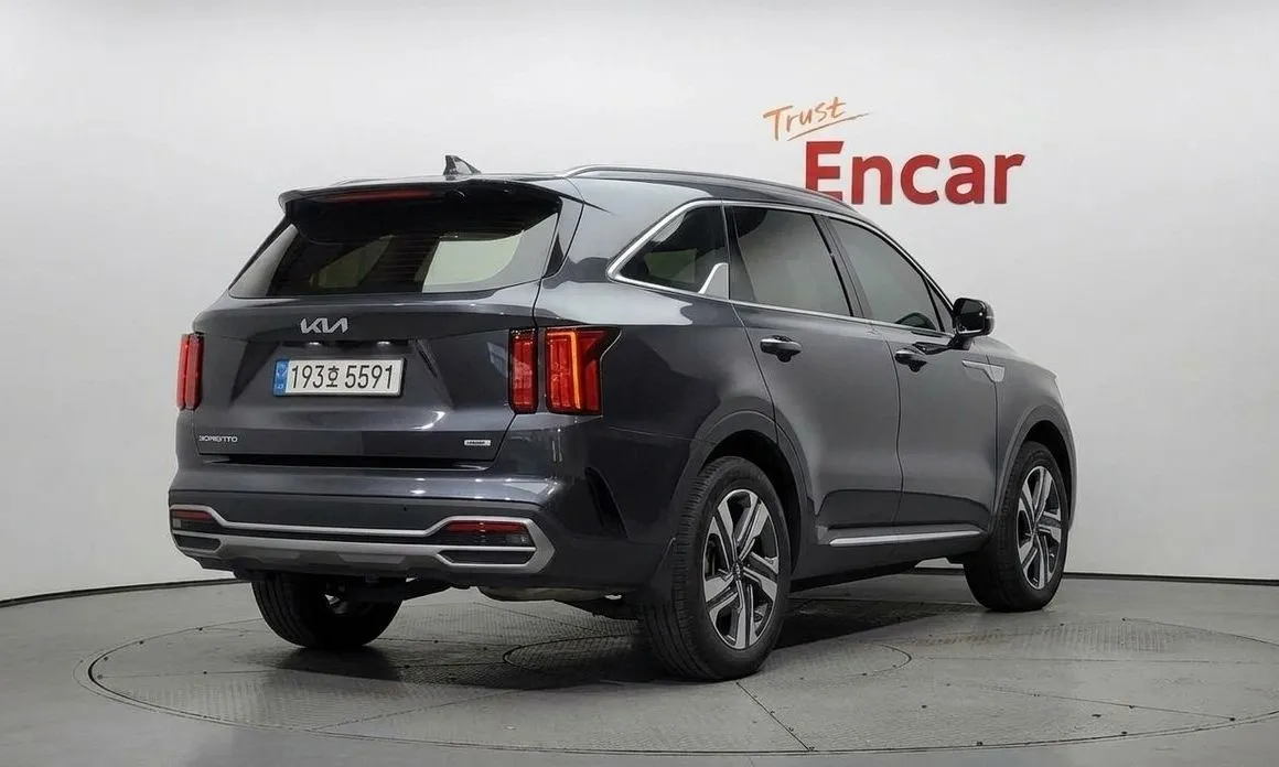 Kia Sorento — фото 4