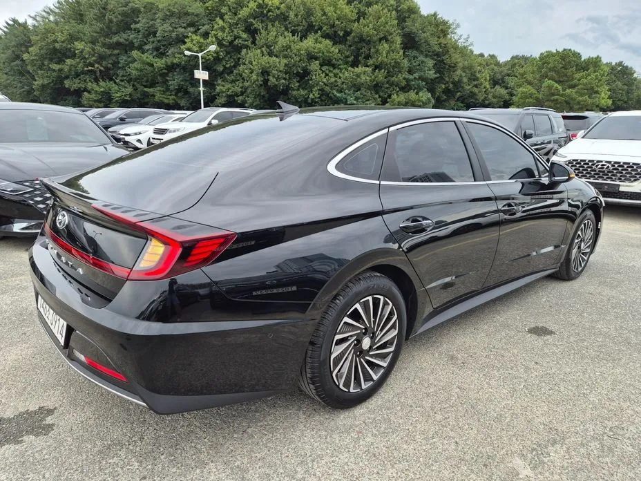 Hyundai Sonata — фото 4