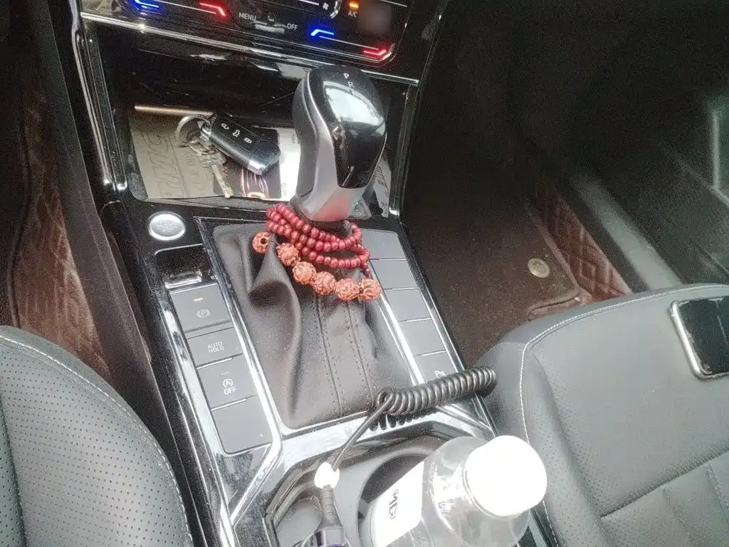 Volkswagen Passat — фото 9