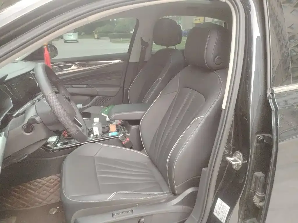 Volkswagen Passat — фото 2