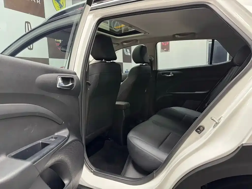 Kia KX1 — фото 2