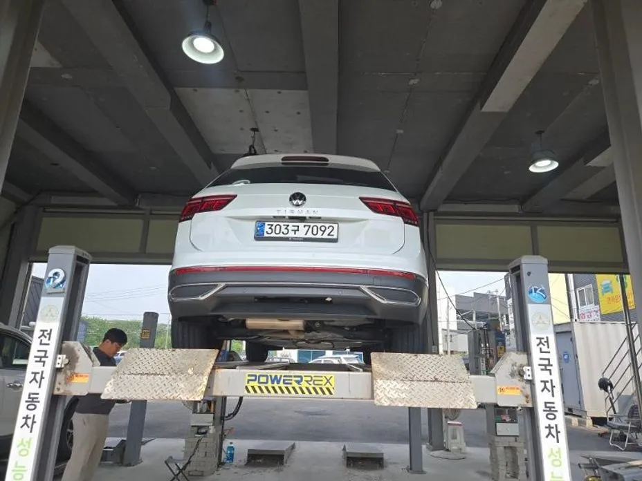 Volkswagen Tiguan — фото 2
