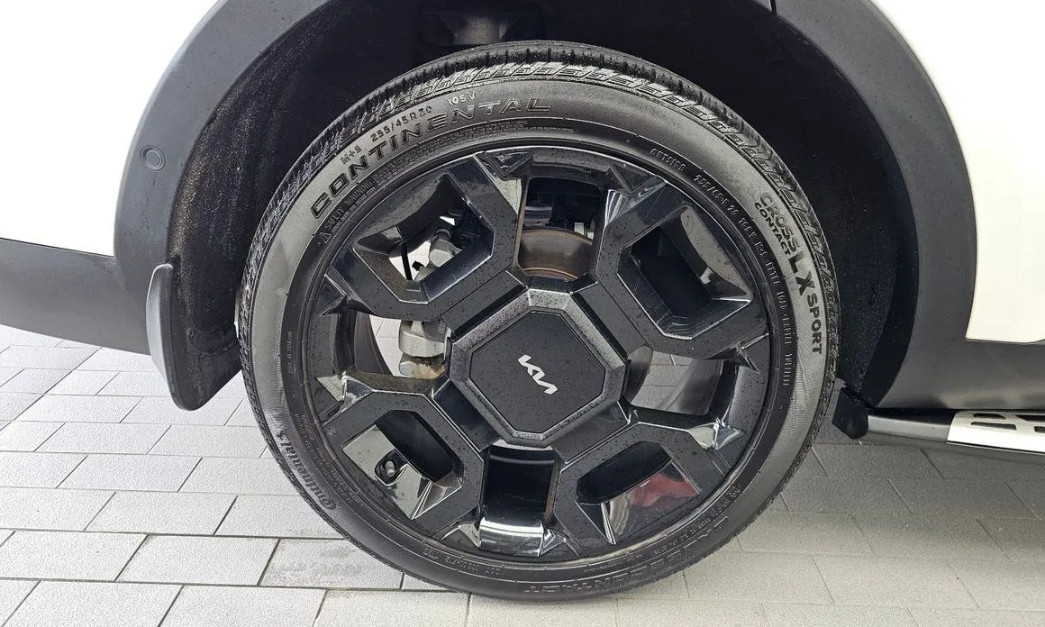 Kia Sorento — фото 10