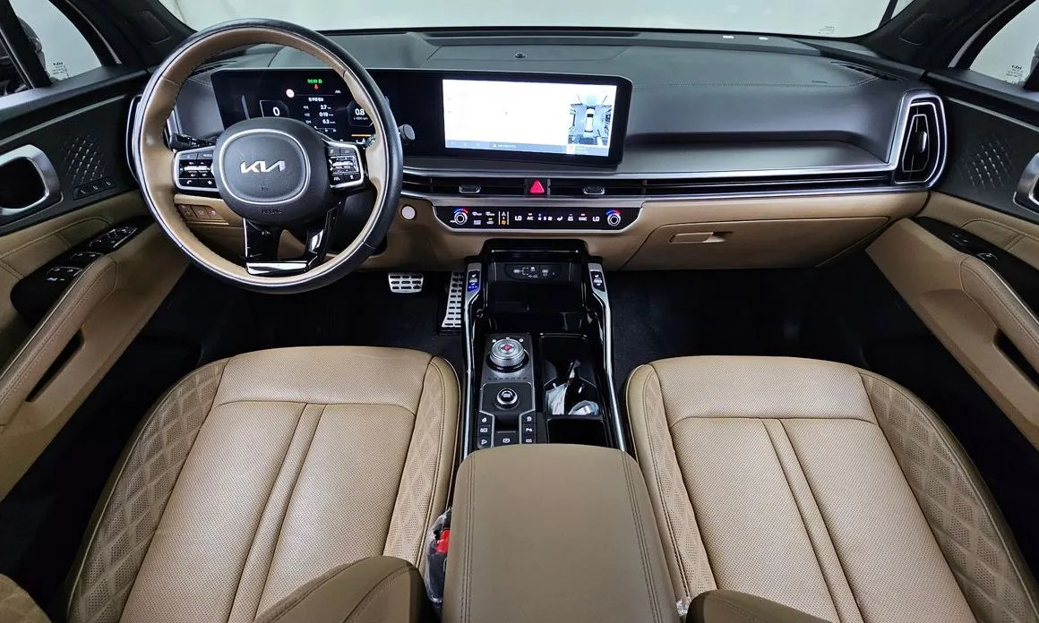 Kia Sorento — фото 9