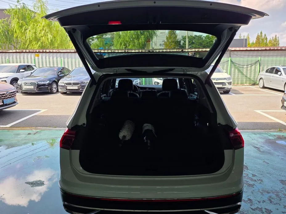 Volkswagen Tiguan — фото 9