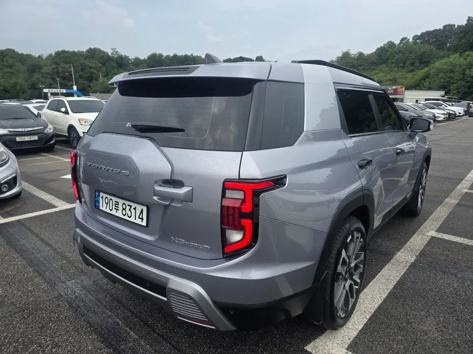 KG Mobility (Ssangyong) Torres — фото 6