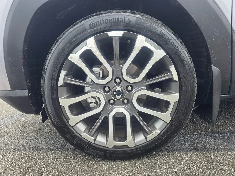 KG Mobility (Ssangyong) Torres — фото 9