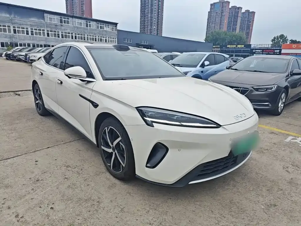 BYD Seal 07 DM-i — фото 4