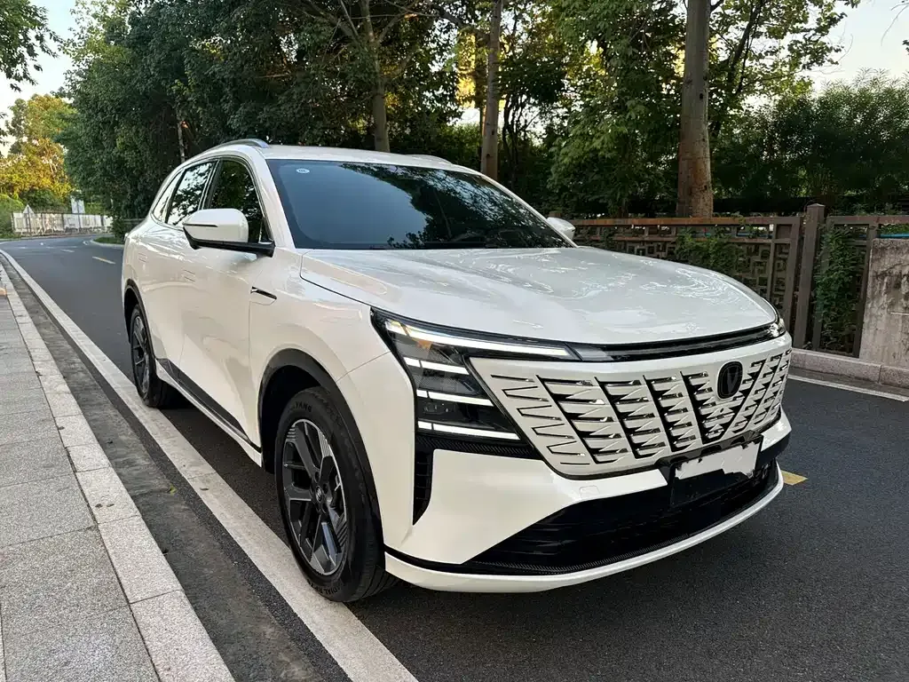 Changan CS75 PLUS — фото 10