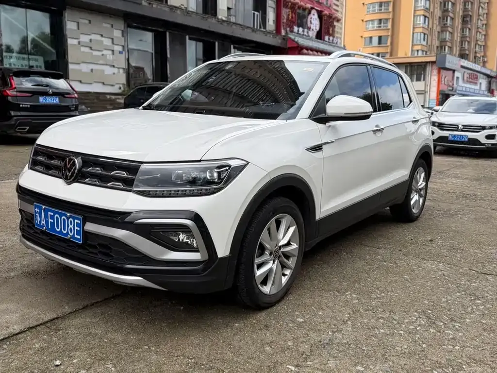 Volkswagen T-Cross — фото 1