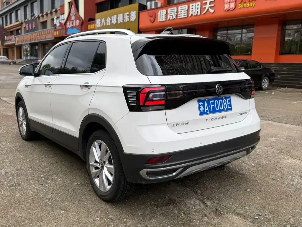 Volkswagen T-Cross — фото 7