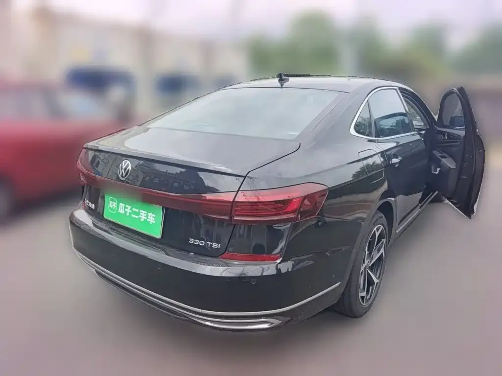 Volkswagen Passat — фото 5