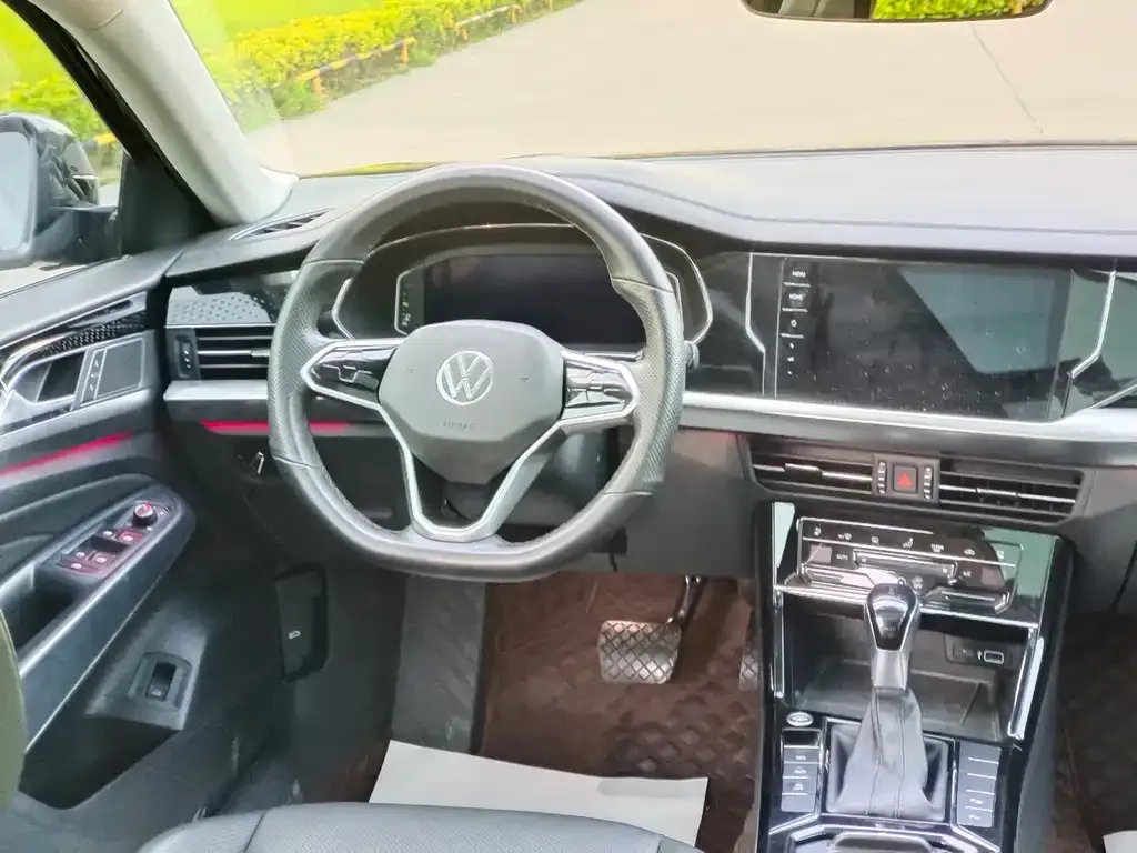 Volkswagen Passat — фото 7
