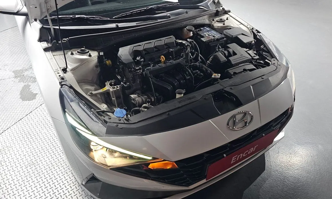Hyundai AVANTE — фото 9