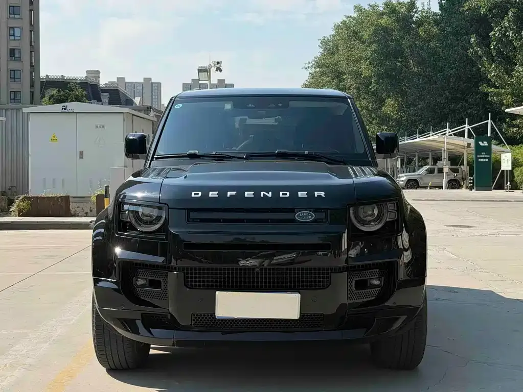 Land Rover Defender — фото 8