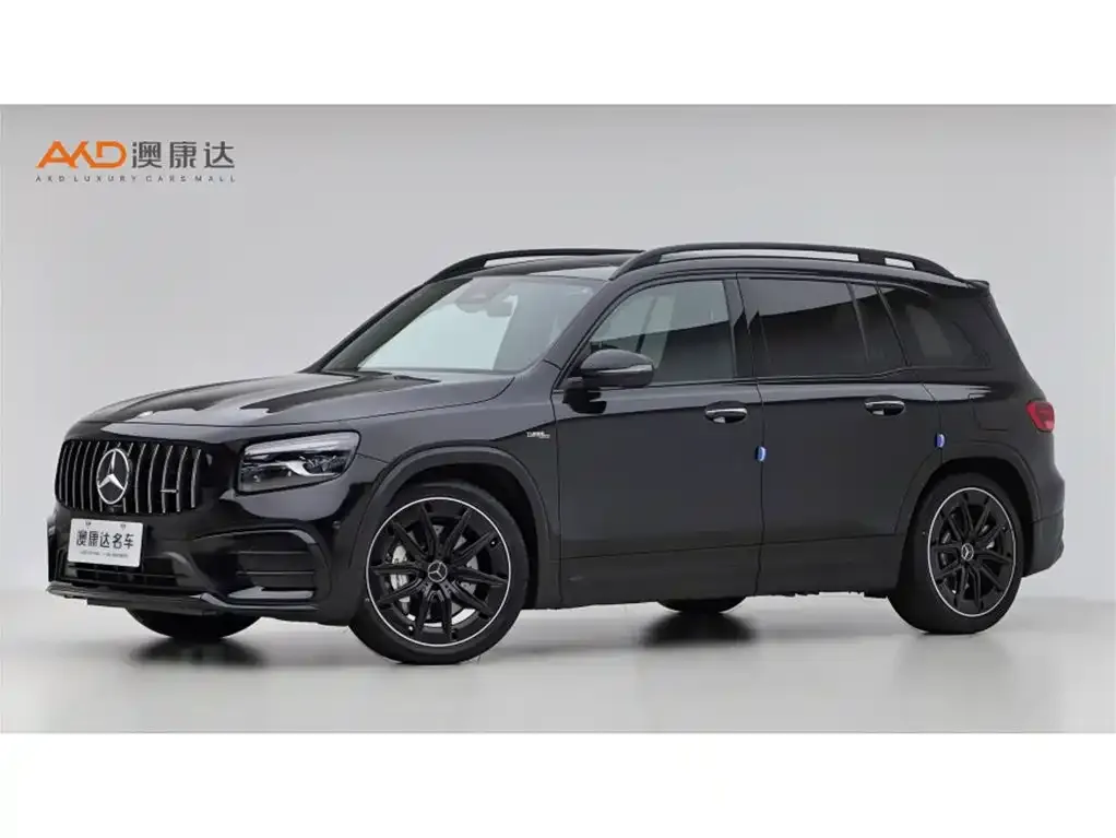 Mercedes-Benz GLB AMG — фото 1