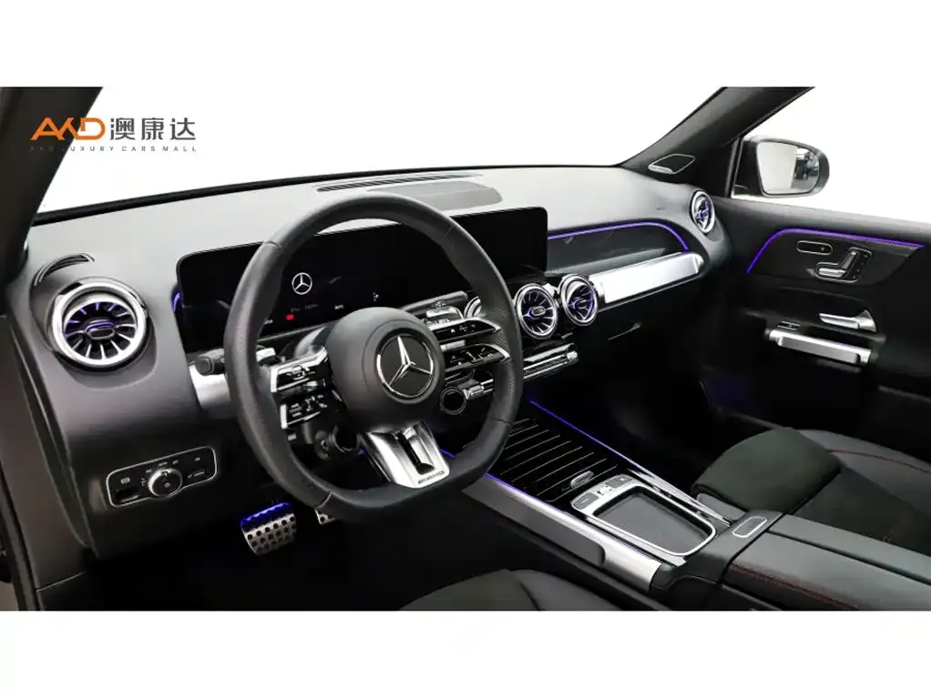Mercedes-Benz GLB AMG — фото 8