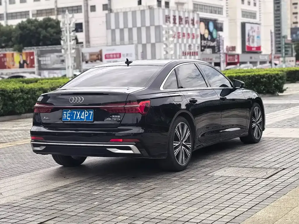 Audi A6L — фото 4
