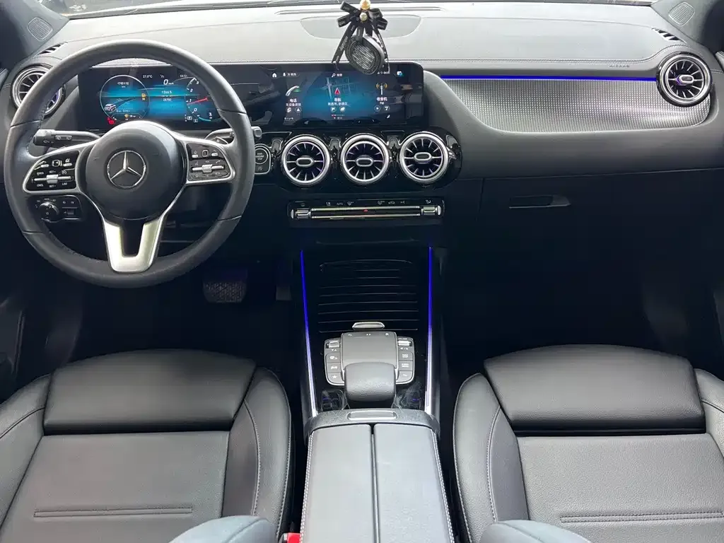 Mercedes-Benz GLA — фото 7