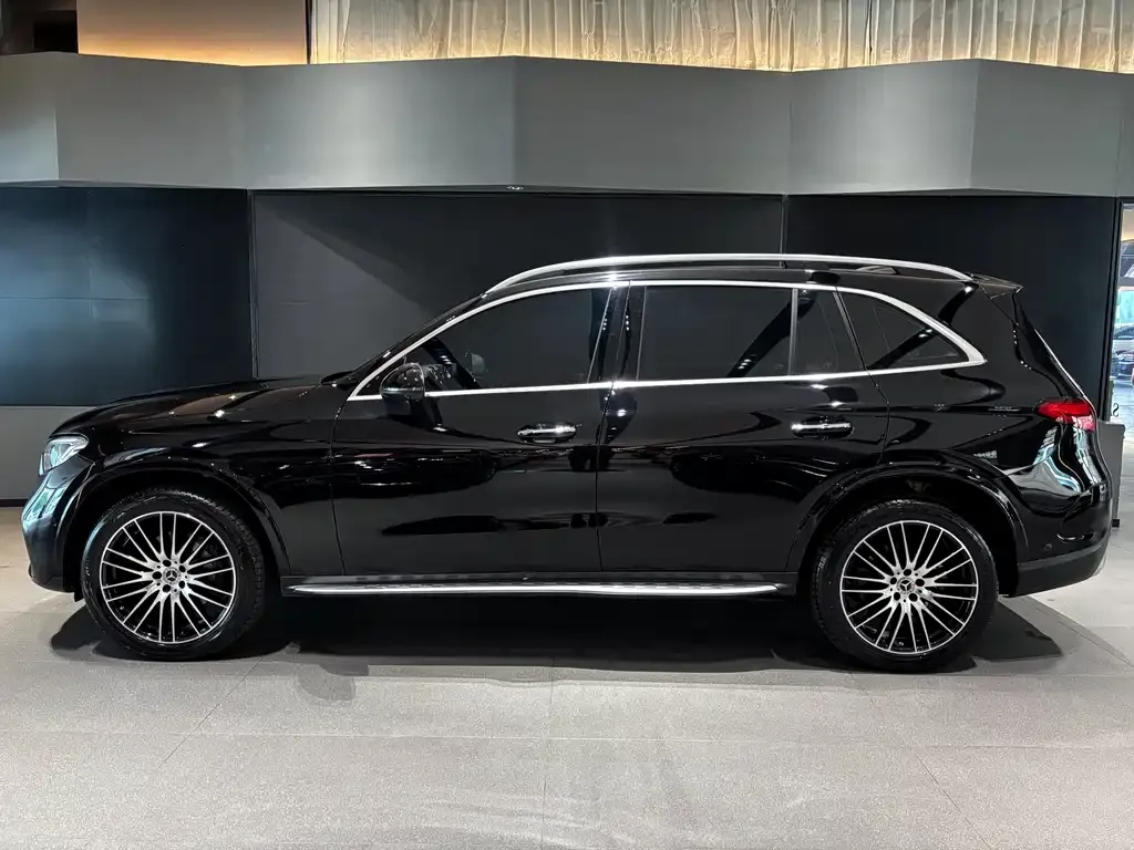 Mercedes-Benz GLC — фото 2