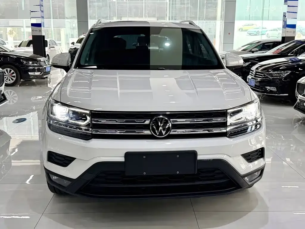 Volkswagen Tharu — фото 2