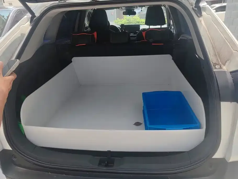 Toyota RAV4 — фото 2