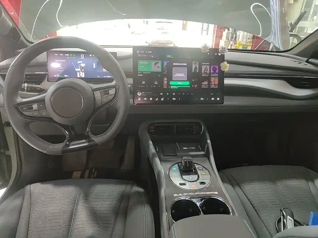 BYD Seal 06GT — фото 4
