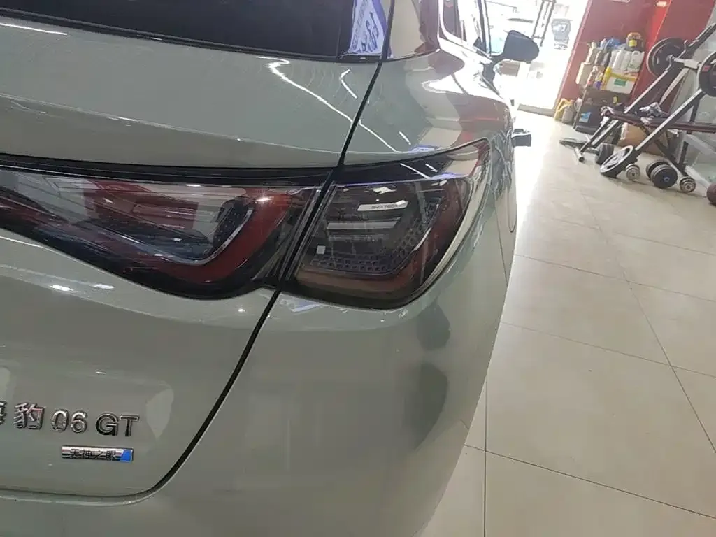 BYD Seal 06GT — фото 2