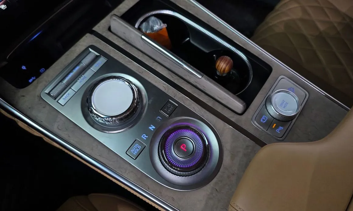 Genesis GV80 — фото 10