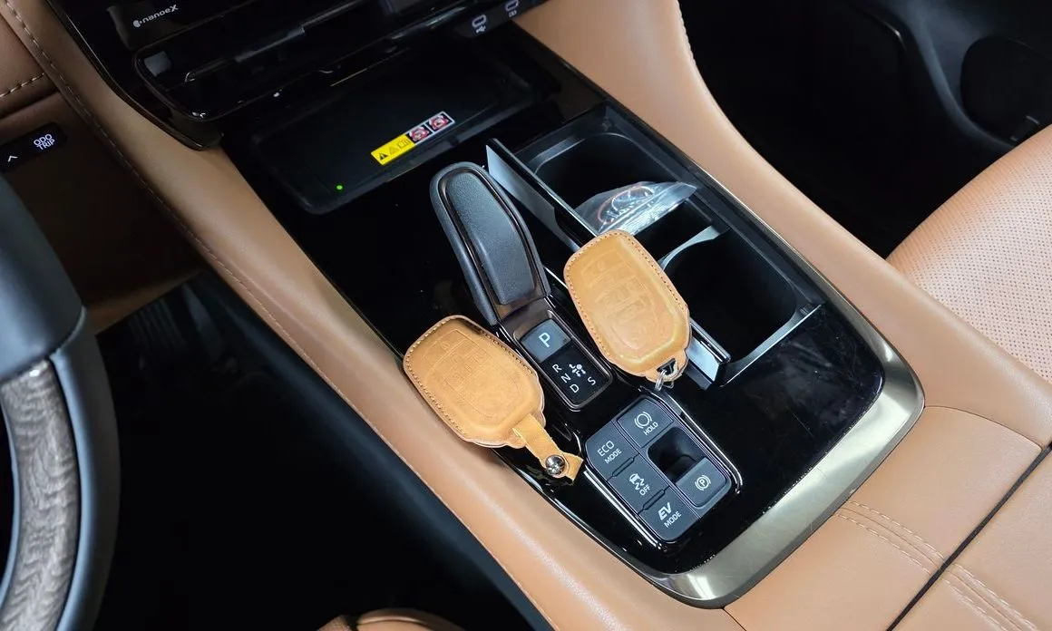 Toyota Alphard — фото 3