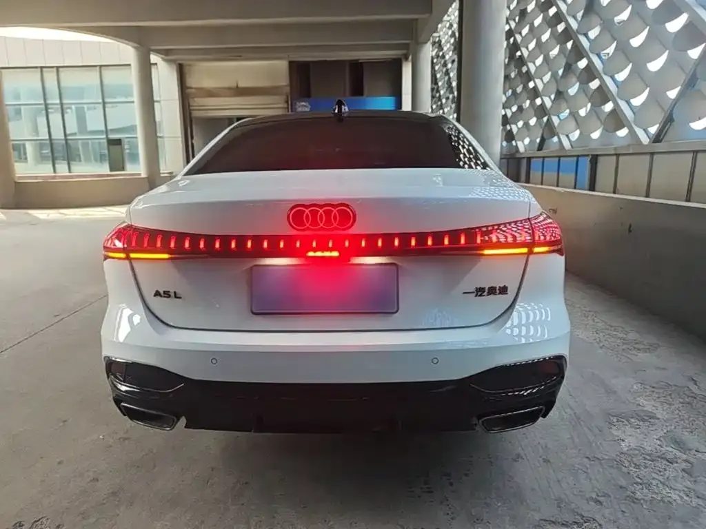 Audi A5L — фото 9