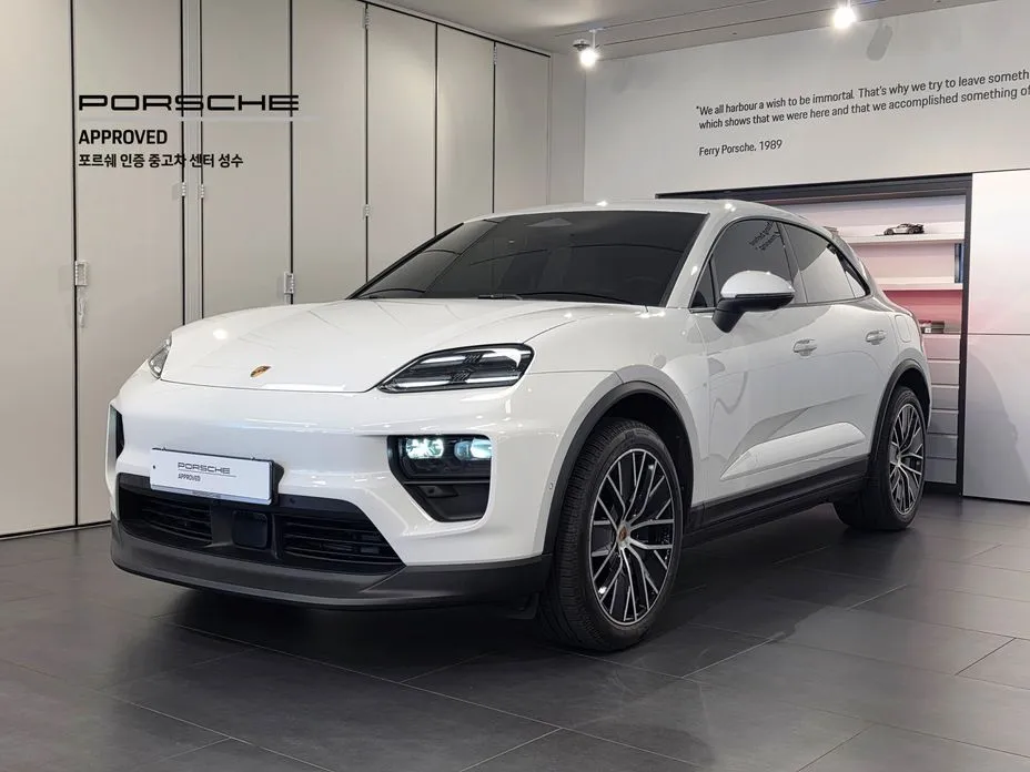 Porsche Macan — фото 1