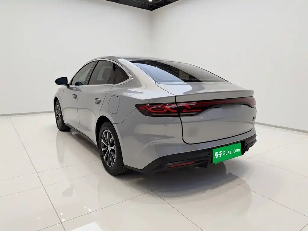 BYD Qin L — фото 7