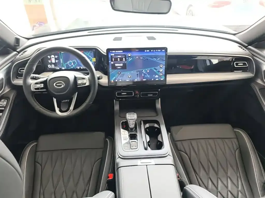 GAC Motor Trumpchi GS8 — фото 2