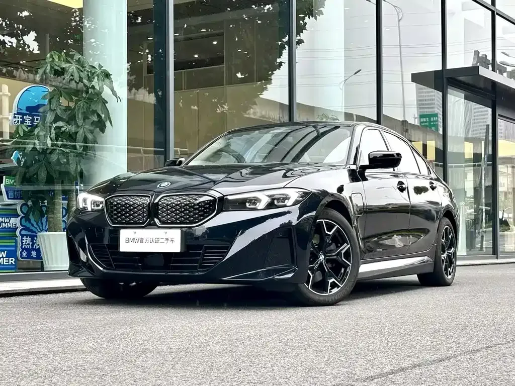 BMW i3 — фото 1