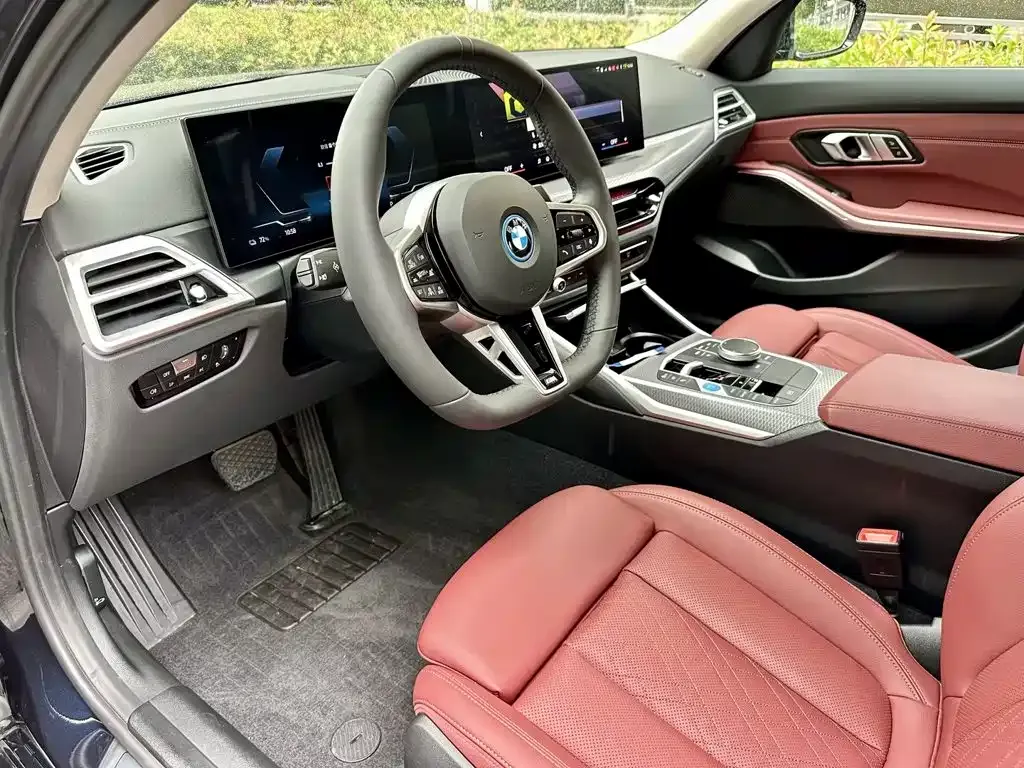 BMW i3 — фото 10