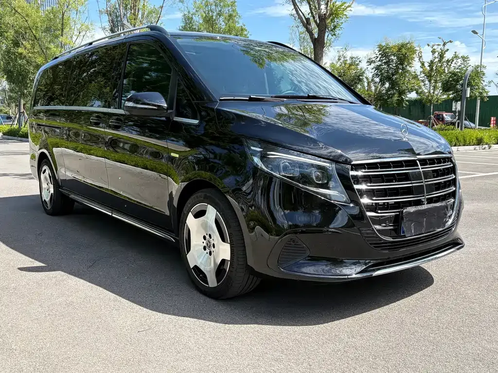 Mercedes-Benz V-Class — фото 6