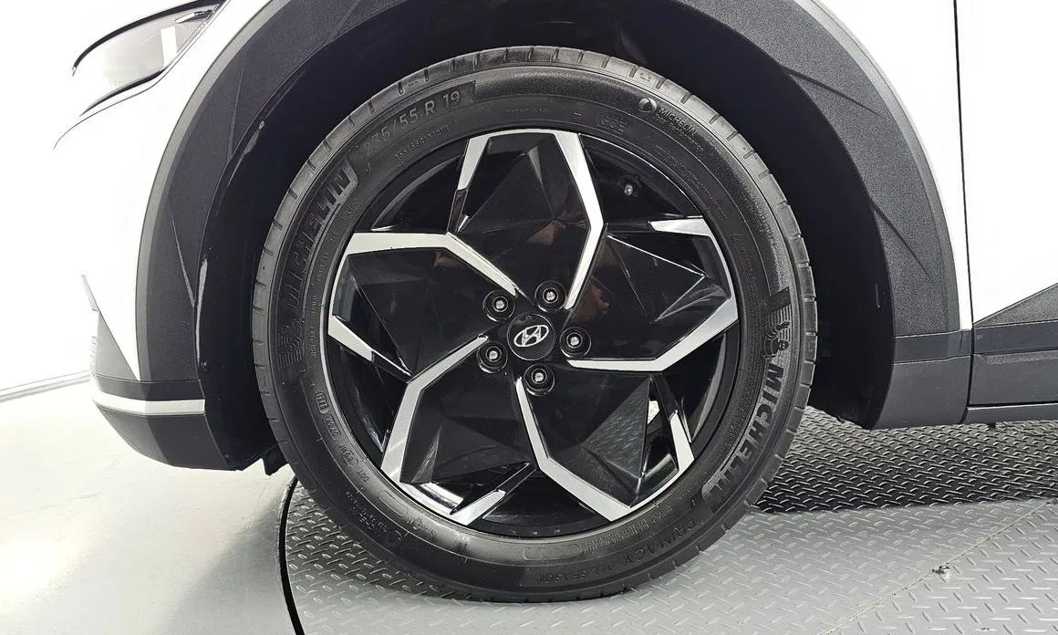 Hyundai Ioniq5 — фото 9