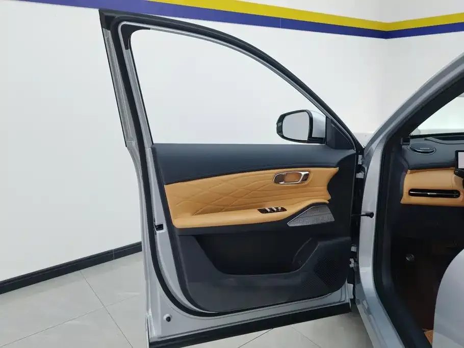 Geely Galaxy Xingjian 7 — фото 10
