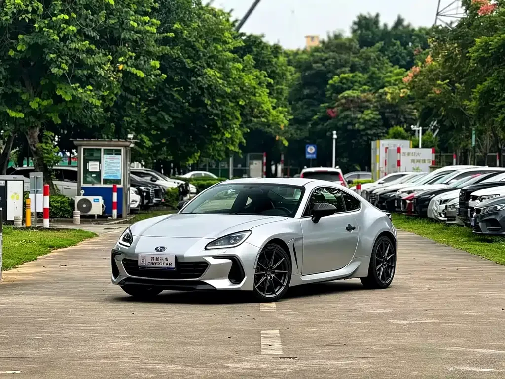 Subaru BRZ — фото 1