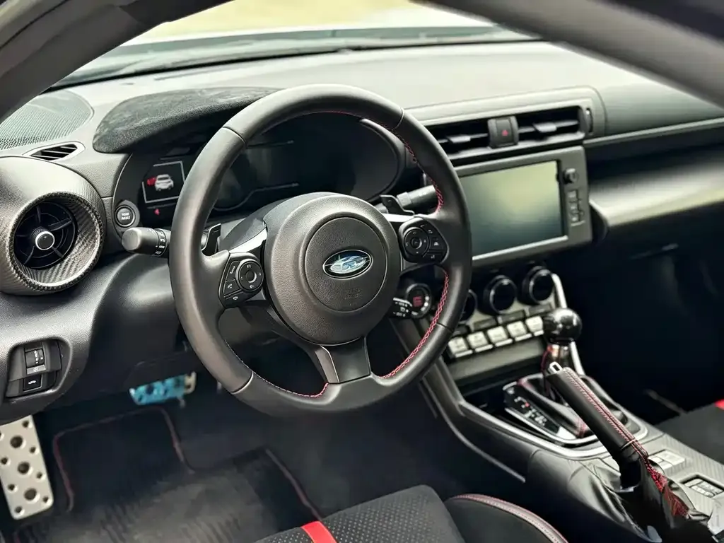 Subaru BRZ — фото 3